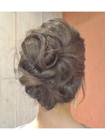 ブリキ(BLIK)&nbsp;ルーズアップスタイル