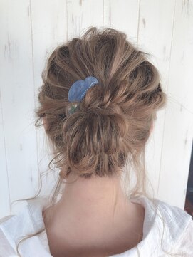 アグ ヘアー ネイビー 鶴岡東原店(Agu hair navy) 《Agu hair》無造作カジュアルアップヘア