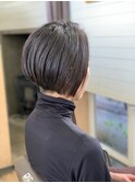 ショートボブ