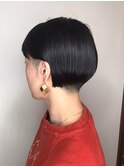 ハンサムショート/刈り上げ/黒髪/クールショート/ネビージュ