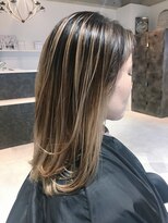 アディクト 綾瀬(ADDICT)&nbsp;【ADDICT_YuuYa】修正バレイヤージュ_ワンブリーチ_ミルクティー