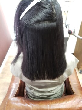 ラウレア リノ(Laule'a Lino) 艶髪ストレート