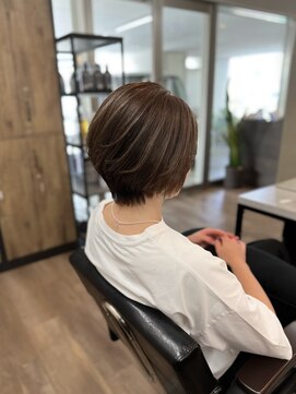 ヴィフ 大船(VIF) バレイヤージュ/ハイライト／ダブルカラー/ミルクティーベージュ