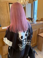 ルシュカイチマルニ(Rasca102)&nbsp;Rasca◇ピンクベージュ　ブリーチカラー　ツヤカラー