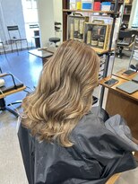 サロン ド ロイ(Salon de Roi)&nbsp;海外にいそうなハイライトグラデーションベージュ！