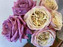 インフィニート(infinite)の雰囲気(毎週新しいお花をいけてお客様をお待ちしております♪)