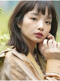 【emu井上信洋】オン眉ワイドバングのくびれミディアムボブ