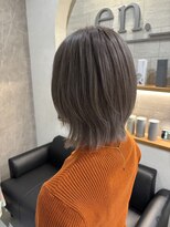 エン(en.) グレージュ