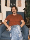 20代30代海外風ナチュラルパーマミディアムセンターパート