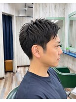 ルートヘア 辻堂店&nbsp;30代40代大人ビジネスショート束感アップバング黒髪好印象