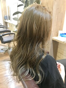 フィックスヘアー なんば(FIX-hair) イルミナカラー/オーシャングレー/フレンチカジュアル