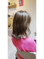 リト(Lit)&nbsp;【垢抜け】ハイライトヘア 小顔切りっぱなしボブ