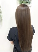 酸熱トリートメンでツヤサラヘアに