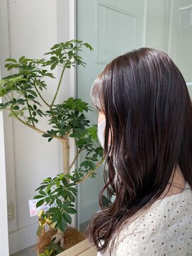 ラフランクリー(la frankly) 20代30代/大人かわいい/小顔ひし形/髪質改善/レイヤースタイル