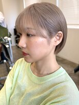 ヘアーブレイス(hair brace) ショート×ハイトーングレージュ　stylist中村