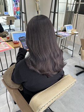 キキ(kiki by KENJE) ナチュラルな透明感カラー