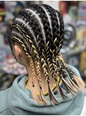 インナーカラーが可愛い地毛コーンロウ