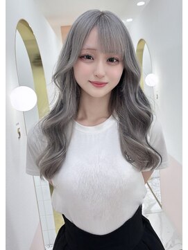 リルミー ミュエナ 大須 矢場町(Lilme myuena) シルバーグレー ポイントエクステ♪