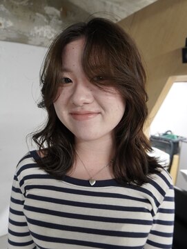 コードプラスリム(CODE+LIM) ミディアムレイヤー/前髪なし/レイヤー