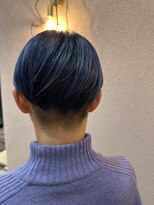 トリコ アヴェダ ららテラス北綾瀬(tricot AVEDA)&nbsp;ショート/ダブルカラー/ブリーチ/全頭ブリーチ/ネイビー