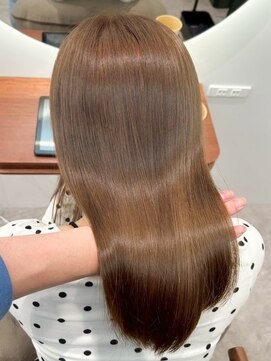 ハッチ(HACCH) 韓国風レイヤーカット髪質改善ダブルカラーハッシュカット