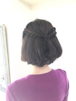 ヘアースペース クラフト(hair space CRAFT) フィッシュボーンでハーフアップ