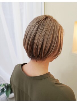 リノ(Lino) ハンサムショート