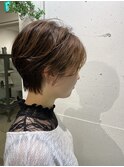 《tomi》ハンサムショート×ふんわりパーマ