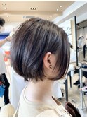 ショートボブ