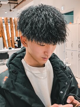 ルースト 渋谷店(ROOST) ツイストパーマ/ハードツイスト/ツイストスパイラル/ストリート