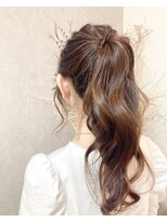 アールイー(Re:)&nbsp;【ヘアセット】ナチュラルポニーテール　ポニーテール