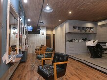 ロイズ ヘアデザイン アンド スパ(LOES)