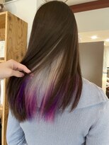 ワンバイワン(One×One)&nbsp;インナーカラー＋グラデーション