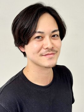 シルフィ(sylph) メンズカット＿センターパートは長めで大人っぽく