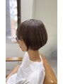 ピリナ(PILINA) 白髪活かしカラー丸みのあるショートボブスタイル！