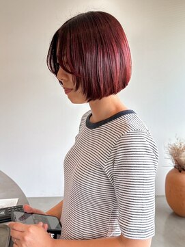 フープヘアー(HOOP.HAIR) ミニボブレイヤー  ワインレッドカラー