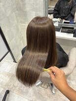 イーズ バイ インス(Yeeee.s by INCE)&nbsp;白髪ぼかし/脱白髪染め/脱白髪染めハイライト/透明感