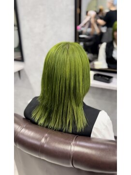 グラッジ 池袋(GLADGE) ライムグリーン