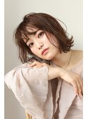 外ハネくびれミディアム