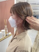 ユニバーストーキョー 池袋東口店(universe tokyo)&nbsp;ピンクベージュイヤリングカラー