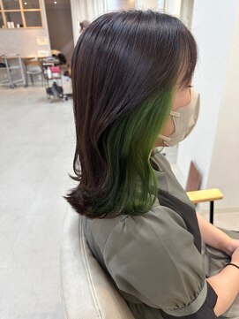 カフカ 亀有(KAfKA) グリーンイヤリングカラー