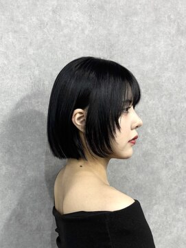 クリーブ 池袋(creeb) 切りっぱなしボブ、顔周りレイヤー、池袋