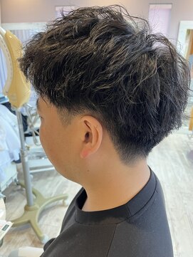 ハグクレア(HUG CLAIRE) 短髪×ソフトツイスト