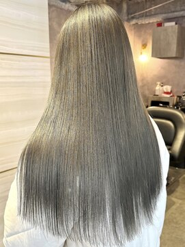 エルバイラビス 大宮(elu by lovis) 《ゆい》オリーブベージュ/オリーブグレージュ/韓国ヘア