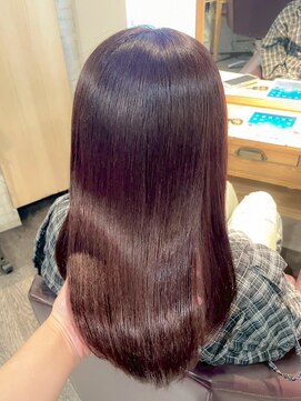 アフィナー(Afinar) 【横浜/横浜駅】カシスブラウン