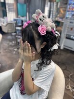 リエラ 新宿(RIERA) 盛り髪