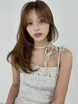 ユーフォリア 銀座(Euphoria) レイヤーカット シースルーバンク 顔周りカット ブリーチ 艶髪