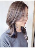 【morio原宿】インナーカラーブルーミディアムヘア表面ブラウン