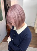 ピンクベージュ