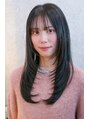 シャッター(SHUTTER) 顔周りレイヤーカット。スタイリングも簡単で可愛く